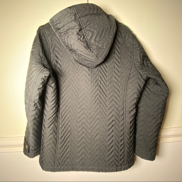 Black Quilted Jacket - Picture 5 of 5